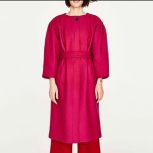 ZARA FULL SLEEVE COAT